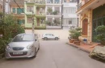 Bán nhà phân lô ngõ Thông Phong 5 tầng 51m2 ngõ 2 ô tô tránh